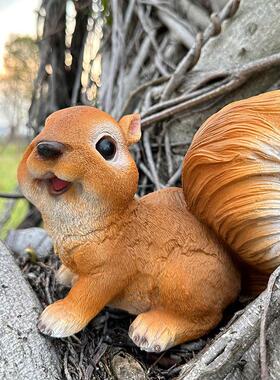 松鼠摆件创意花园庭院草坪景观户外园林假山树脂彷真动物雕塑装饰