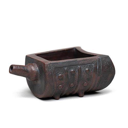 Yixing raw ore purple sand tea dispenser tea cup hand-caught pot tea set accessories imitation bronze chime fair cup