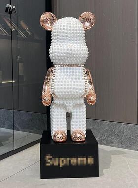 卡通暴力熊存钱罐客厅家居简约轻奢电视柜大号落地创意装饰品摆件