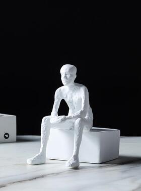 现代北欧极简树脂艺术人物人像雕塑思考者拉屎者摆件家居软装饰品