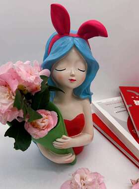 北家欧花捧花女孩艺玄术瓶客厅KOX摆件装饰品高档餐桌关电视柜居