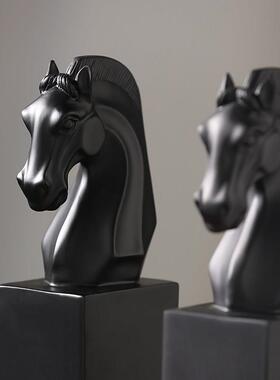 创意马头书档书靠现代北欧家居酒柜办公室书房桌面书立架装饰品摆