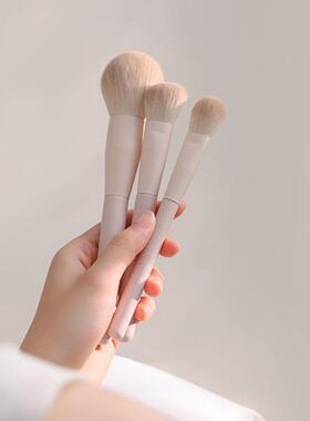 古迪桃夭新手化妆刷套组眼影腮红修容晕染鼻影全套刷子专用眼部