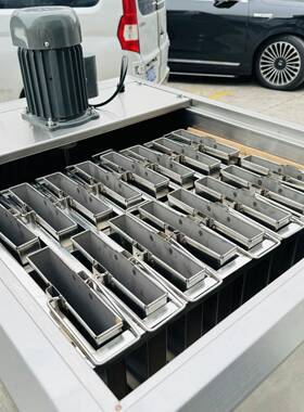 厂家直销日产量350KG小型冰砖机工地隧道养猪场降温制冰条冰块机