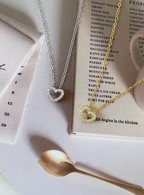 装饰项链女款2026新款满钻爱心项链女轻奢小众设计感时尚ins风气