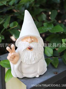 独立站新款白色披风小矮人摆件户外侏儒花园雕像树脂摆件装饰厂家