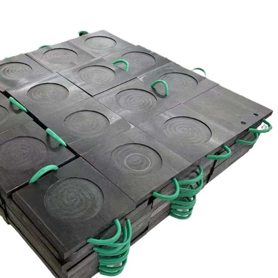 黑色吊车支腿垫板防滑抗压重型车泵车垫块高分子聚乙烯pe支腿垫板,淘宝优惠券,粉丝福利购,淘宝优惠卷