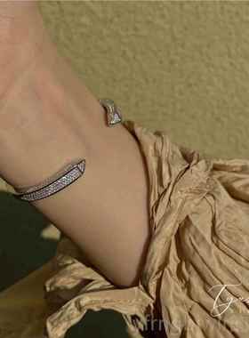 新款TYUSHA重礼工闪钻群镶925银手镯女开纯口轻奢S小众物气质高级