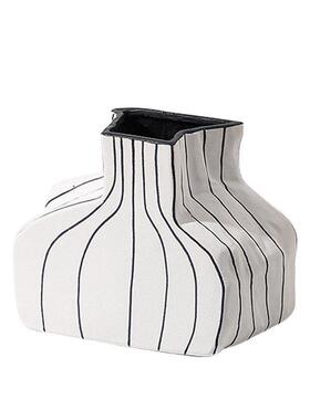 现极简手绘线条白色树脂小花器样板间餐边柜茶几装饰花摆设