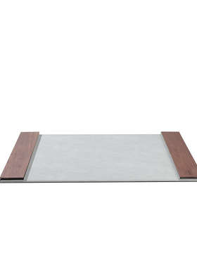 现代轻奢书房胡桃木皮革书写垫售楼处新中式软装饰桌面摆件高级感