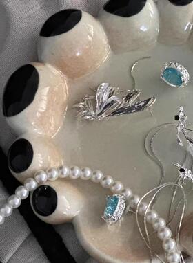 现代艺术创意猫爪爪盘陶瓷材质酒店鞋柜钥匙盘置物样板间装饰摆件