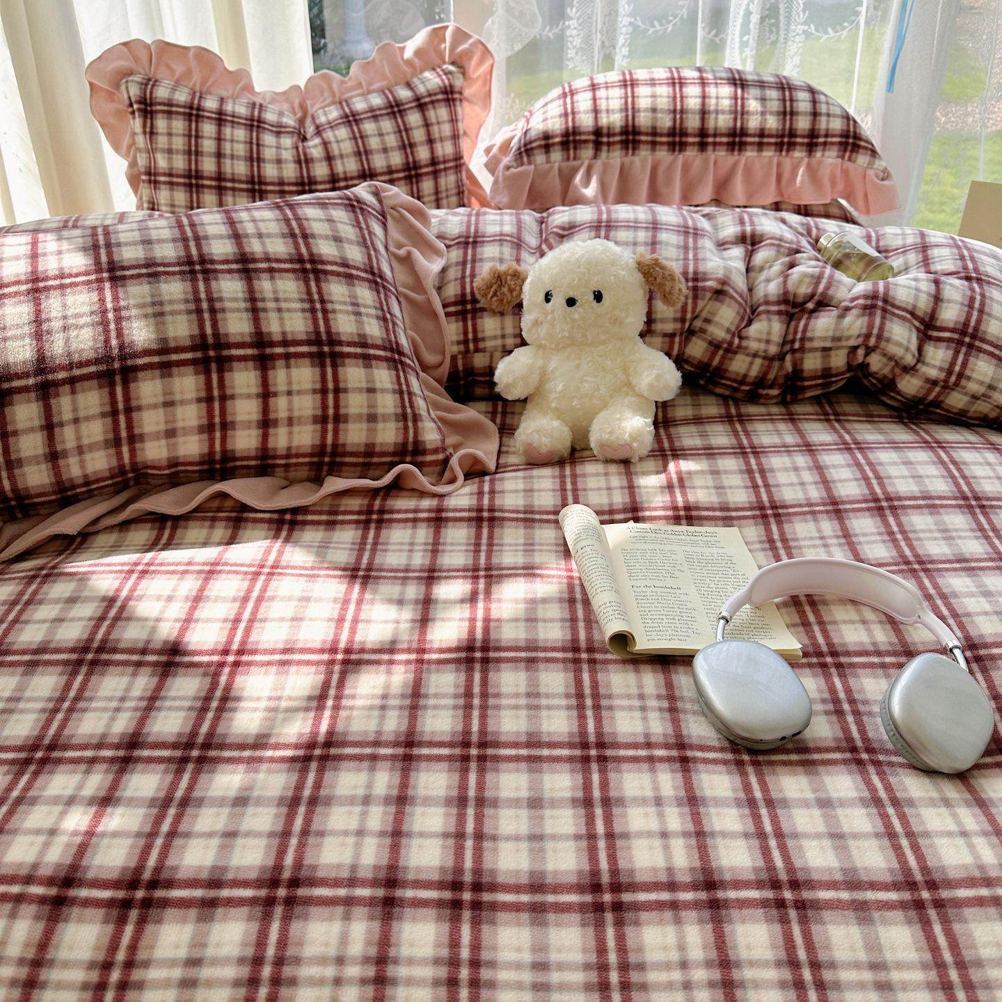 秋冬保暖中古风格子牛奶绒花边床盖床单四件套主卧床单被套床品,淘宝优惠券,粉丝福利购,淘宝优惠卷