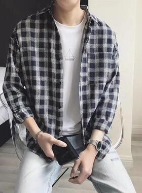 U 42215 Hong Kong style plaid men's long shirt 港风格子士
