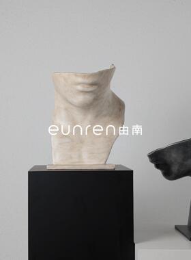 现代风艺术抽象人脸雕塑家居摆件玄关销售楼客厅陈列软装饰品