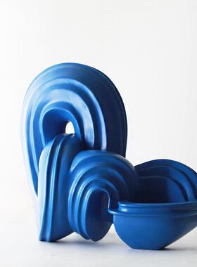 抽象摆件样板间客厅环绕蓝色摆设轻奢极简别墅样板房家居软装饰品