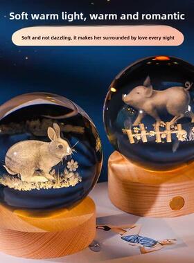 采购产品十二生肖水晶球装饰与雕刻龙，马和兔子，生日礼物的男朋