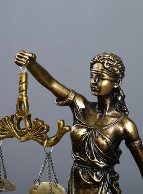 仿铜女神忒弥斯雕塑雕像律师办公室司法公平公正正义法律天平摆件