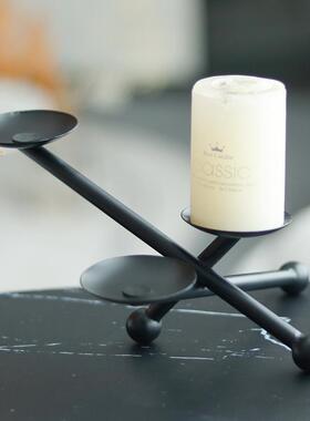 金属三鼎交叉烛台摆件餐厅民宿酒店样板间售楼处极简艺术软装饰品