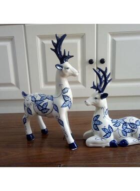 景德镇陶瓷器青花瓷梅花鹿摆件中式家居饰品客厅书房装饰创意摆设