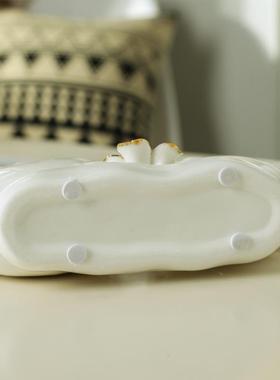 正品瓷鸳鸯工摆件卧室艺品创意家居饰品摆设新婚礼送朋友结陶婚品