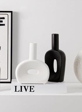 玄关抽象软装高级感摆件小众陶瓷花瓶酒柜装饰品客厅电视柜艺术品