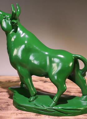 绿色木雕牛十二生肖木牛运势如虹摆件家居客厅办公装饰开业送礼