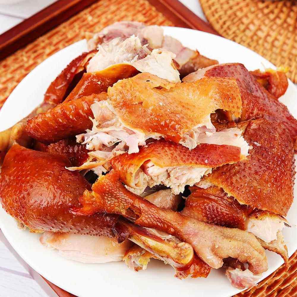 东北特产老式烧鸡750g传统熏鸡即食熟食卤味古法熏制整只手撕烤鸡,淘宝优惠券,粉丝福利购,淘宝优惠卷