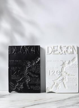 现代北欧轻奢复古树脂浮雕书本摆件仿金属书块家居样板间软装饰品