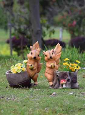 花园装饰庭院幼儿园户外松鼠花缸房地产园林景观雕塑彷真动物摆件