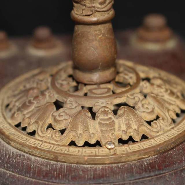 Antique miscellaneous collection antique old-fashioned copper balance scale