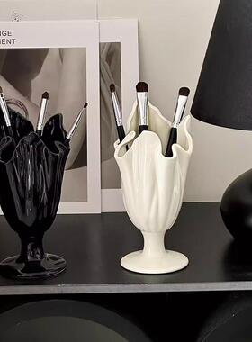 TUMENG化妆刷收纳筒创意陶瓷笔桶家用桌面小众高级感轻奢装饰摆饰