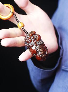 西域鹰工艺品现代中式牦牛角貔貅手把件精选天然牦牛角珍品手串