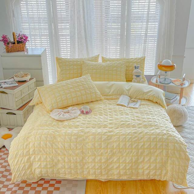 Girls' heart bubble yarn four-piece quilt cover bed sheet autumn and winter dormitory bedding simple quilt cover three-piece wholesale