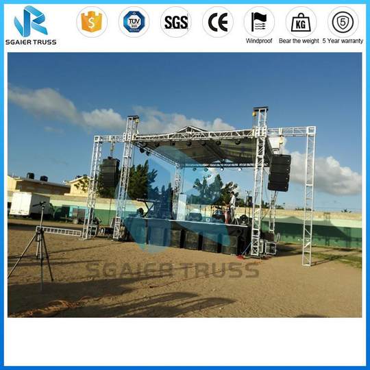 Чертежи конструкции открытой сцены, характеристики сцены для выступлений на открытом воздухе, визуализация квадратной сцены