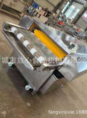 粽叶清洗机糯米粽子加工设备荷叶粽叶芦苇叶小型平行毛辊清洗机
