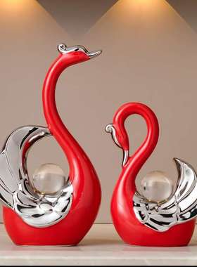 水晶天鹅摆件一对高级感小众客厅酒柜电视柜装饰品结婚送新人礼物