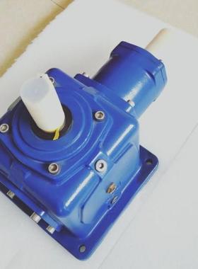 T10螺旋锥齿轮减速机高刚性FC-25铸铁铸造采用合金钢调质价