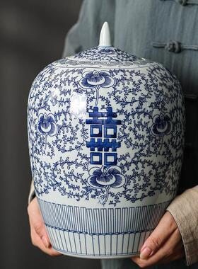 青花瓷幸福坛子陶瓷花瓶饰品新型中国风陶瓷花瓶客厅书房陶瓷饰品