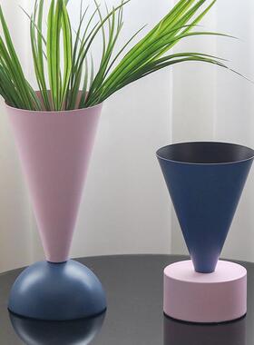 北欧现代彩色金属几何花器摆件样板房茶几餐桌干花插花装饰品花瓶