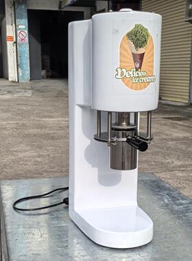 龙耀小型意大利面条冰淇淋机商用台式摆摊面条冰激凌机单头雪糕机