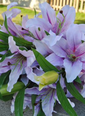 百合高档装饰花艺厂家直销