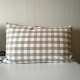 Gối đơn có lõi 48 * 74 cotton giặt bông gối kẻ sọc gối bông sinh viên - Gối gối đầu Gối