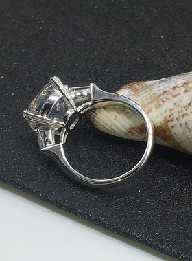 海瑞欧美5克拉925银肥女仿钻戒