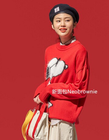 red snoopy sweater
