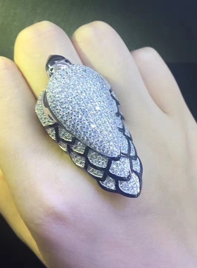 纯银镶嵌锆石老鹰戒指