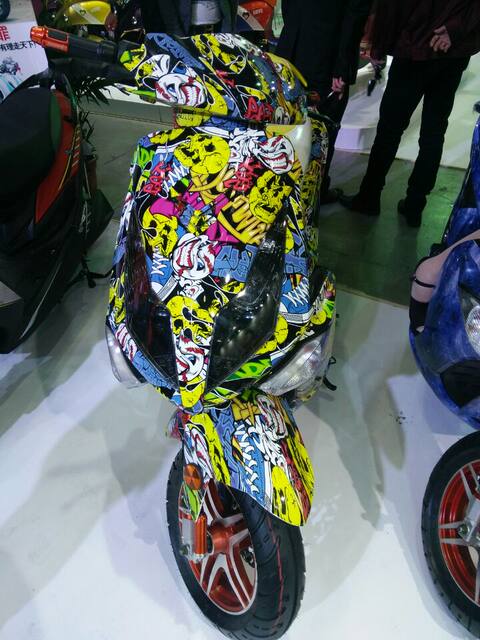 Electroplated Hussar Painted Skull Plastic Parts Painted Motorcycle