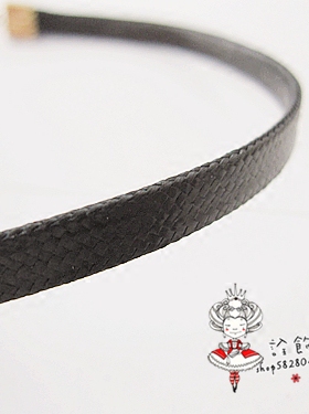 水晶项坠黑色短链