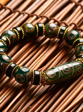 文玩九眼天然玉髓西藏真品手链