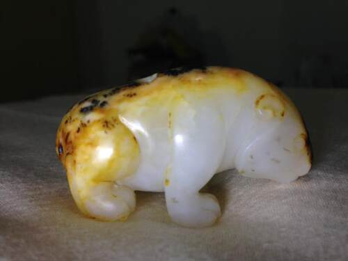 俄罗斯玉羊脂白玉黄沁玉熊  GGY0001 - 图2