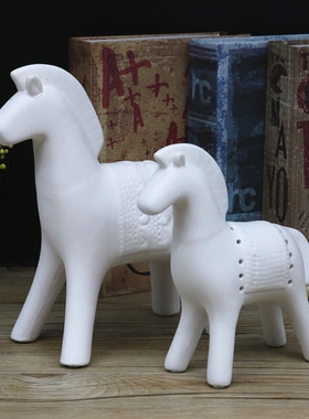 简约现代风浮士德战马创意装饰